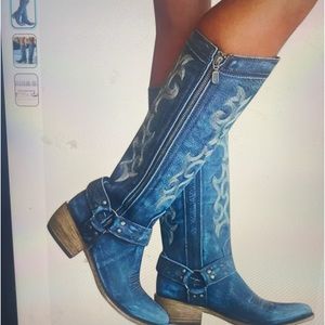 Navy Blue Suede Leather Western Boots with white stitching. 16 inch calves Wide